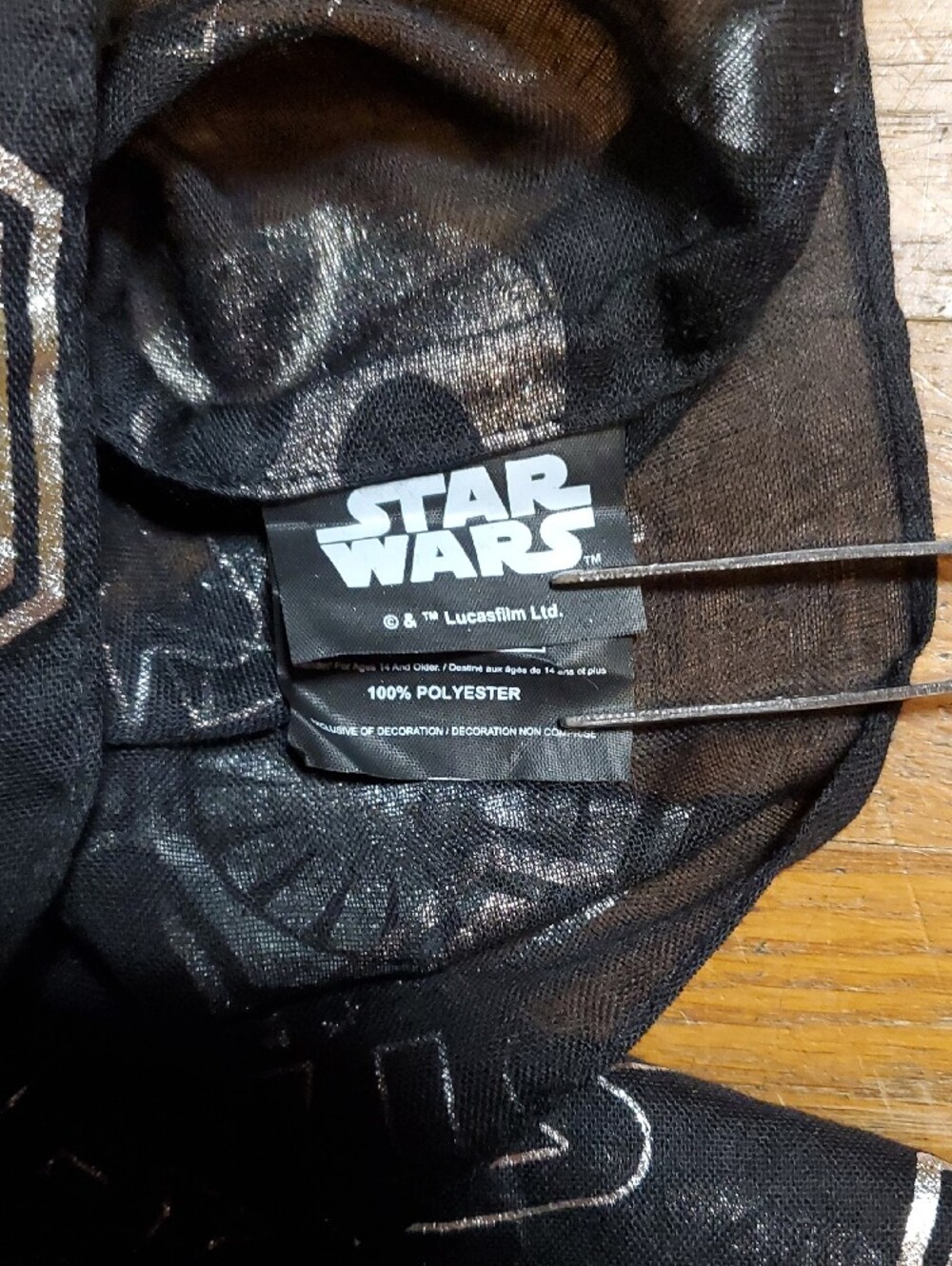 Star Wars The Force Awakens Foil Print Infinity Scarf - Picture 4 of 7
